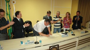 A criação do Prodetec foi sancionada pelo prefeito em exercício, Eduardo Scirea, segunda-feira, na Câmara
