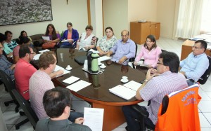 Em reunião com o sindicato dos professores municipais, prefeito Cantelmo Neto apresentou avanços concedidos pela Prefeitura à categoria