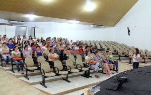Parceria da Prefeitura e UTFPR ofereceu seminário de dois dias com orientações sobre alimentação escolar às merendeiras do Município