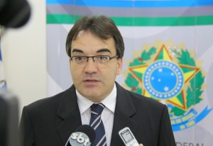 Segundo o prefeito Cantelmo Neto, pelo menos três secretarias devem passar por mudanças 