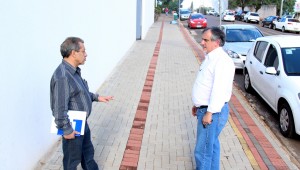 Alberto Andrade, diretor de Mobilidade Urbana, e o vice-prefeito e secretário de Urbanismo, Eduardo Scirea: novo programa irá padronizar calçadas e melhorar acessibilidade
