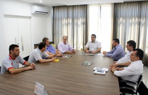 Representantes de clubes de Rotary se reuniram com o prefeito Cantelmo Neto para debater o projeto de melhoria da segurança na Bica d’Água